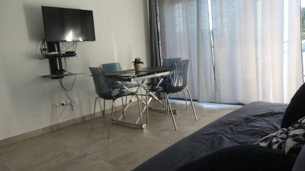 Studio Meuble Saint-André-de-Sangonis Екстериор снимка